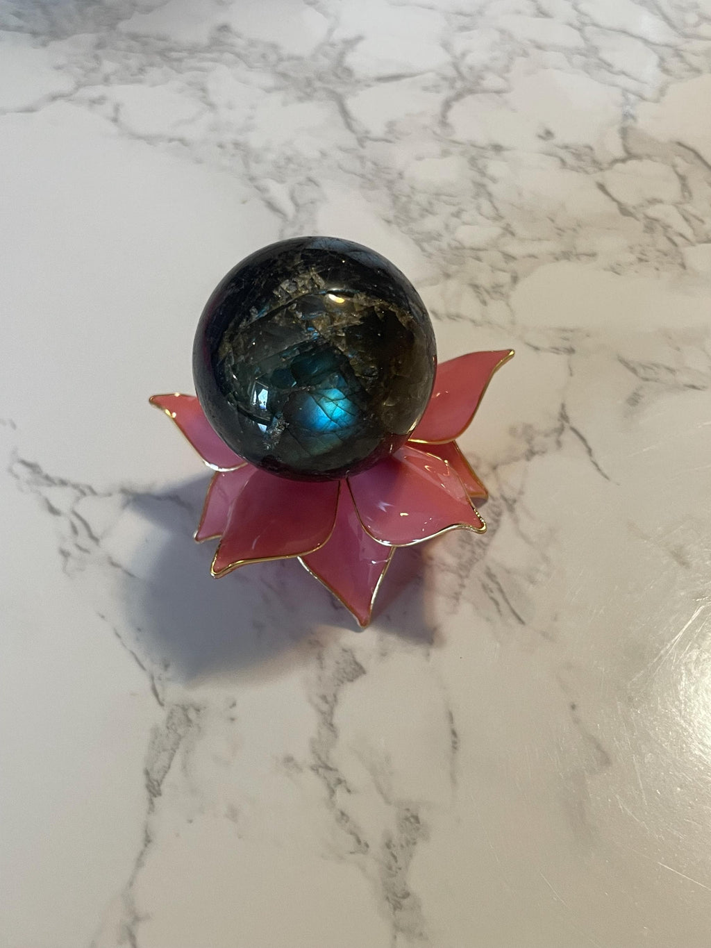 Reversible Wire Wrapped Lotus Flower Crystal Sphere Stand